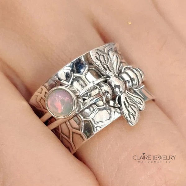 Bee Gemstone Meditation Spinner Ring