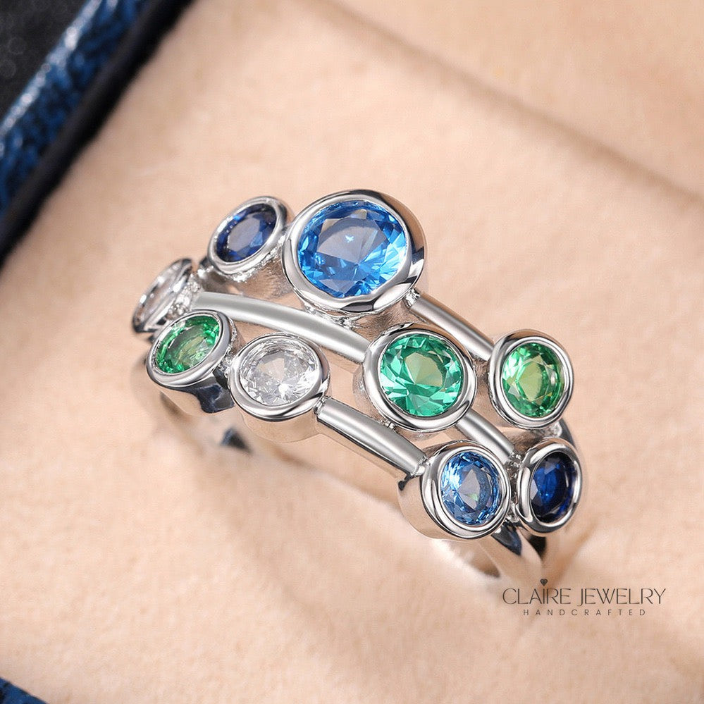 Blue ring with vintage crystals