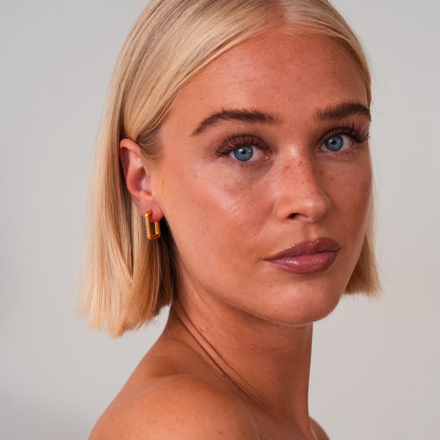 Nova Geometric (gold)