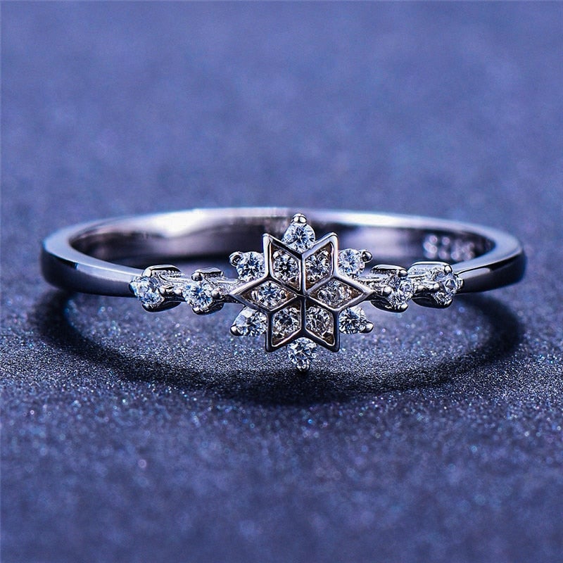 Snowflake Ring made of 925 Sterling Silver