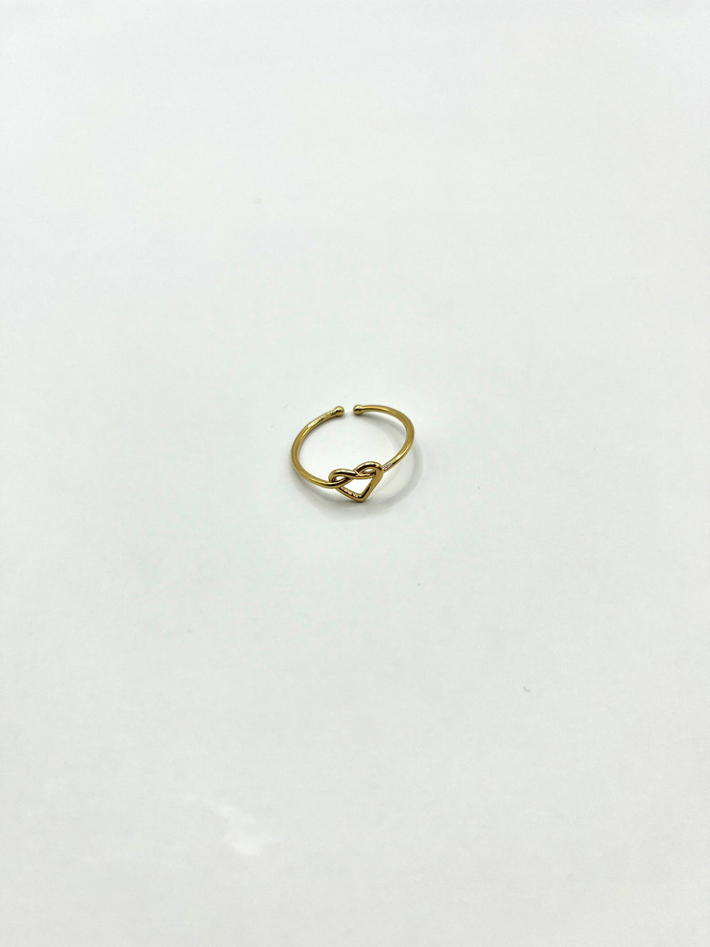 Marie Belle - subtiele ring met open hart (goud)