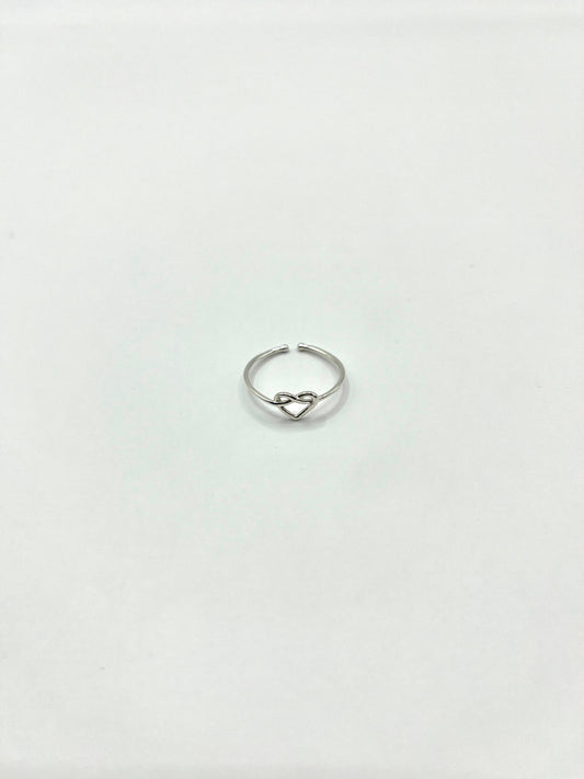 Marie Belle - subtiele ring met open hart (zilver)