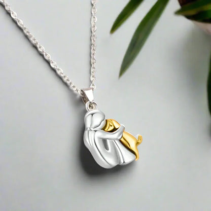 Hug Pendant Necklace