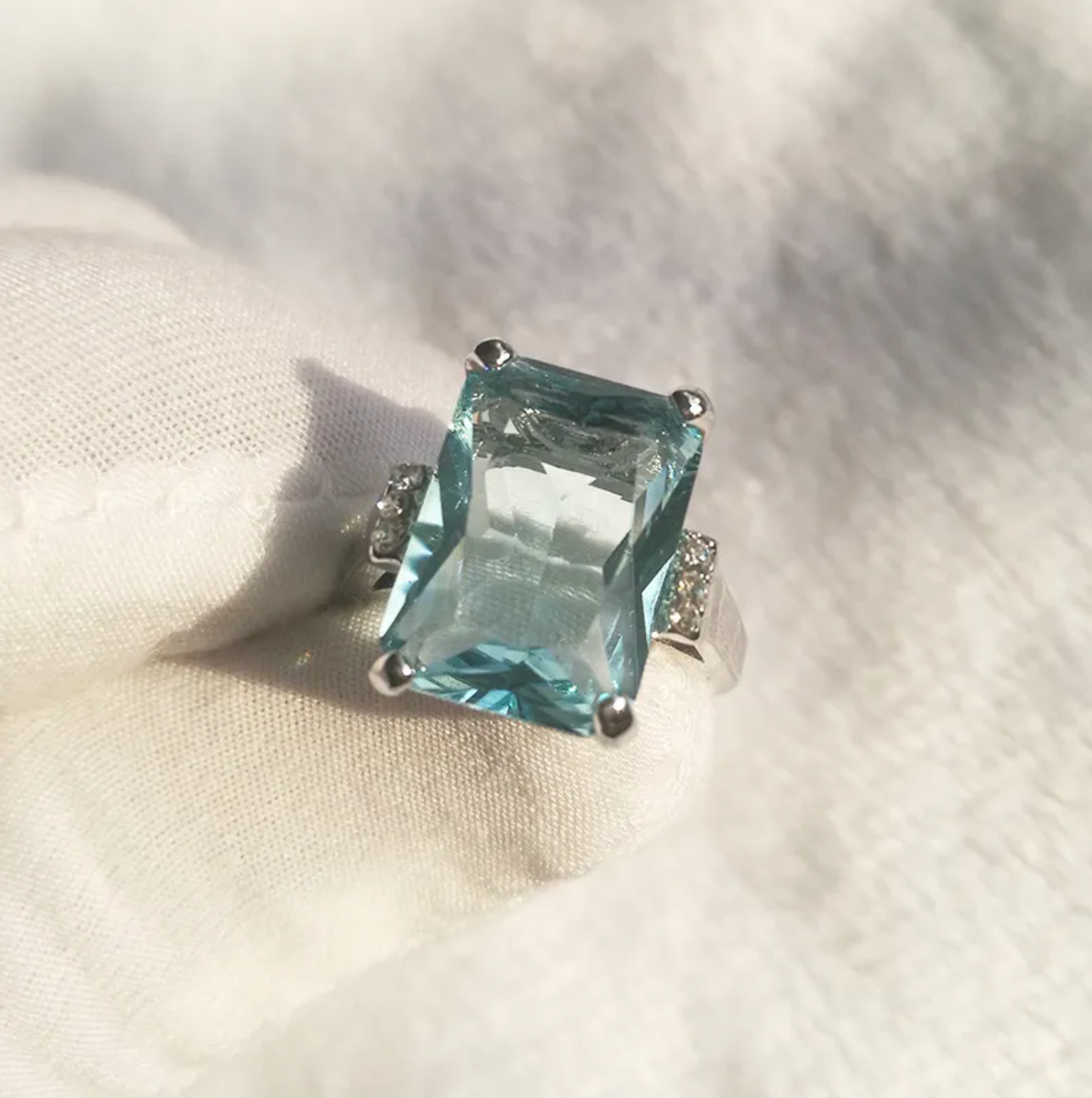 Vintage Light Blue Crystal Ring