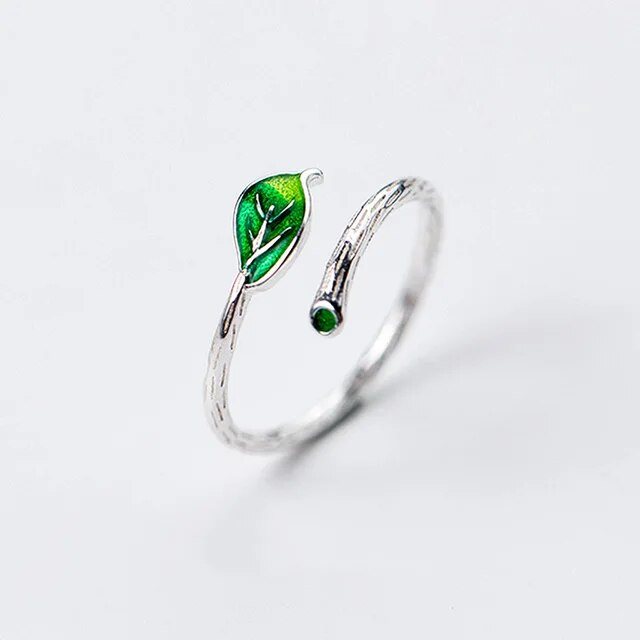 Green Leaf Enamel Ring