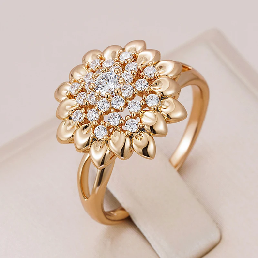 Elegant Flower Shine Ring