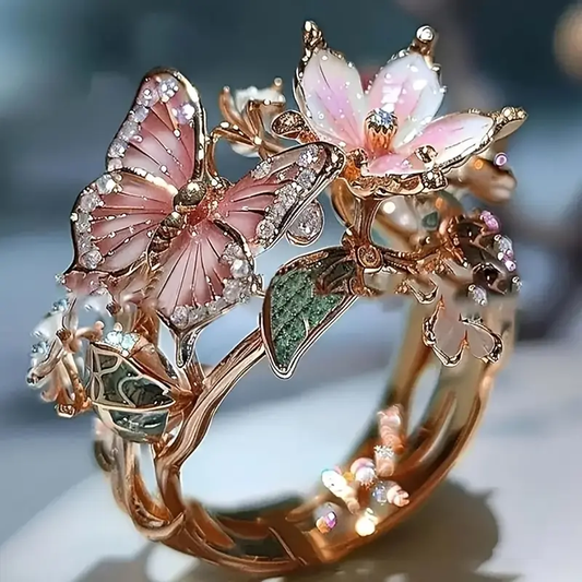 Nature Sparkly Butterfly Zirconia Ring