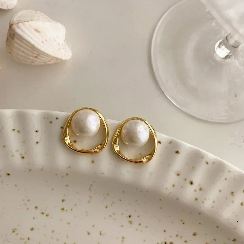 Emma™ | Vintage Pearl Earrings